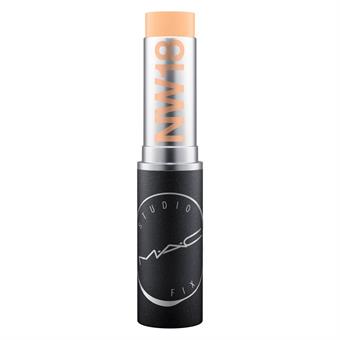 Mac Cosmetics Studio Fix Soft Matte Foundation Stick - NW18