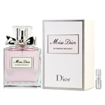 Christian Dior Miss Christian Dior Blooming Bouquet - Eau de Toilette - Tuoksunäyte - 2 ml