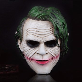 Dark Knight Joker -naamio