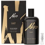 Akro Fragrances East - Eau de Parfum - Tuoksunäyte - 2 ml