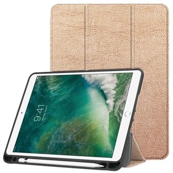 Kolminkertainen Stand Smart Leather -tabletin kotelo kynäpaikalla iPadille 9,7 tuumaa (2018) / 9,7 tuumaa (2017)