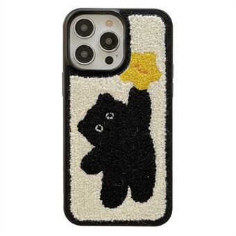 IPhone 14 Pro Max Embroidery Pehmo Cartoon Cat TPU Case -puhelimen suojakuori