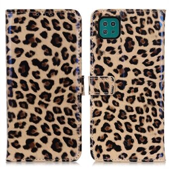 Täysi suojaus Leopard Skin -nahkainen puhelinsuoja lompakkomuotoinen matkapuhelimen suojakuori Samsung Galaxy A22 5G:lle (EU-versio)