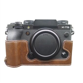 Fujifilm X-T5 -kameralle PU-nahkakotelo, akun aukon muotoinen suojakansi ruuvilla